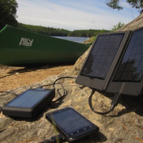 solnechnaja_panel_solarbooster_4watt_panel-9.jpg Солнечная панель Xtorm SolarBooster 4 Watt